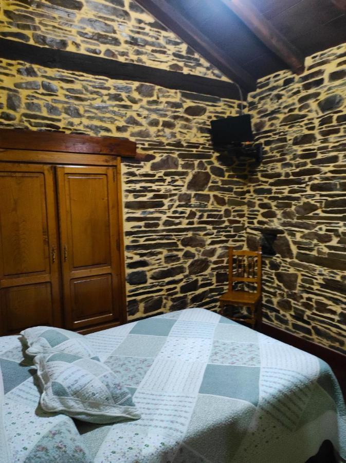 Casa Freixe Apartamentos Rurales Santa Eulalia de Oscos Eksteriør bilde
