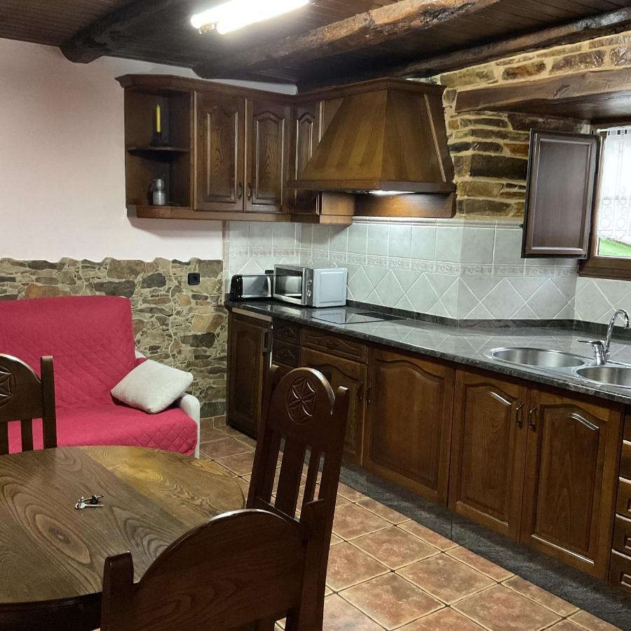 Casa Freixe Apartamentos Rurales Santa Eulalia de Oscos Eksteriør bilde